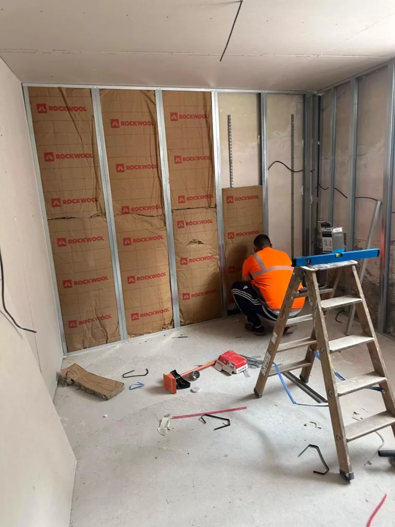 POSE DE PLACO PORT LA NOUVELLE